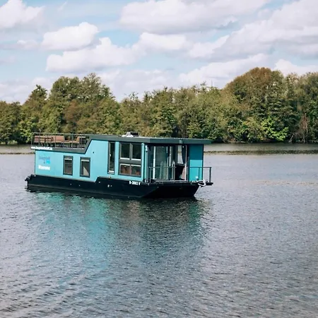 Hausboot Wannsee Botel Berlín
